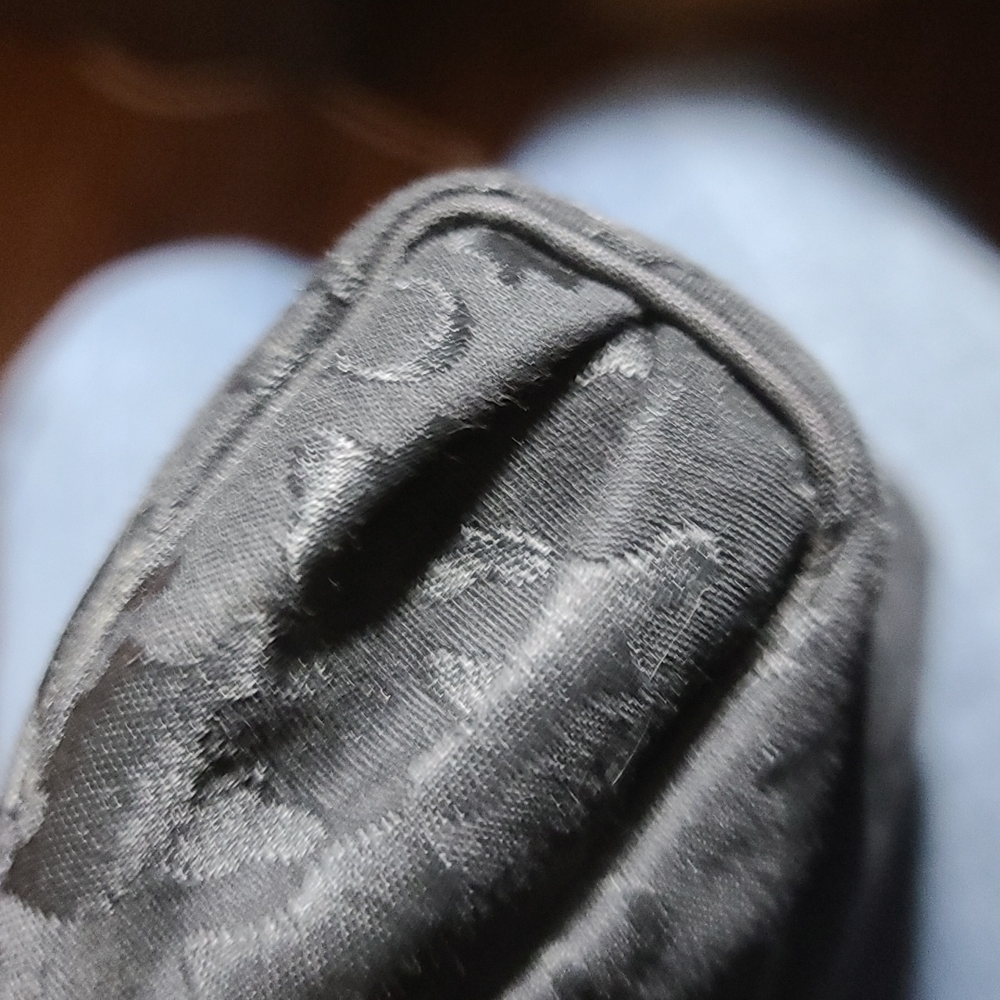 Auth. Dior Pouch - Picture 12 of 12